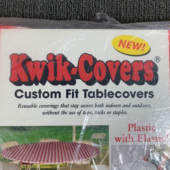 Kwik-Covers 2 Custom Fit Plastic Table covers Red Gingham Round Reusable 60 in. - Picture 2 of 9
